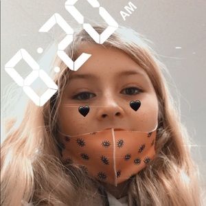 Meet your Posher, Ava